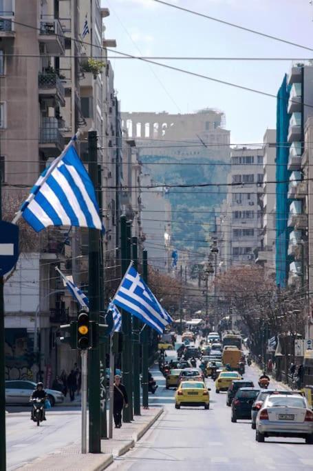 Comfortable Apt, Next To Archeological Museum! Atenas Exterior foto