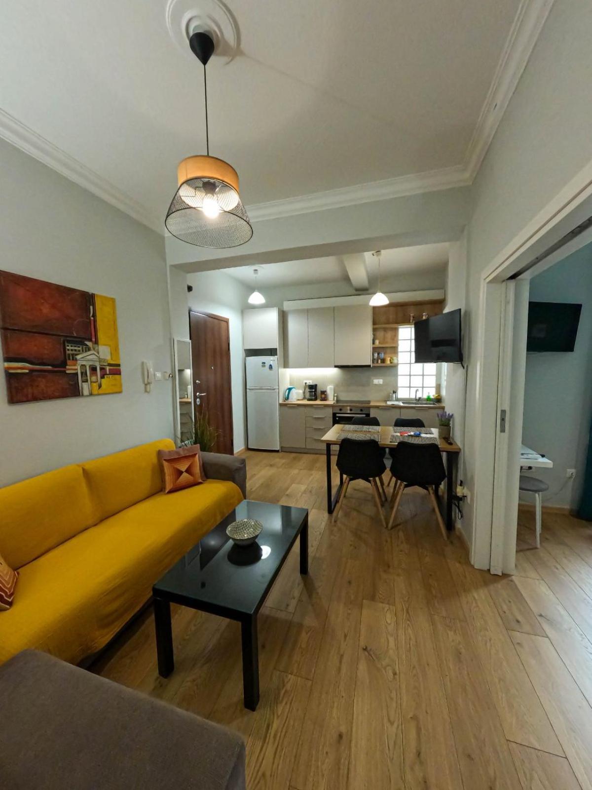 Comfortable Apt, Next To Archeological Museum! Atenas Exterior foto